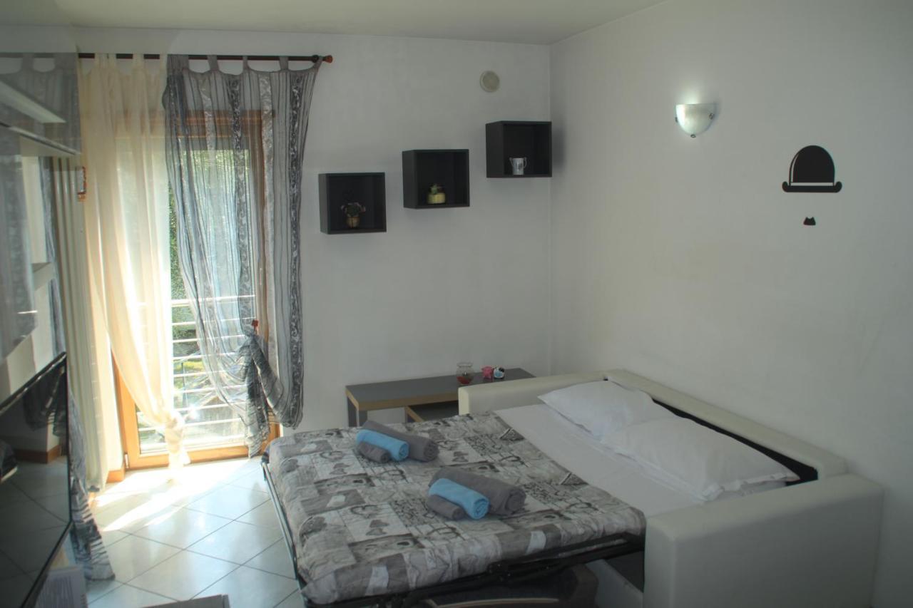 Casa Vela Appartement Riva del Garda Buitenkant foto